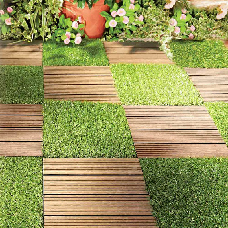 Vonkajší PE materiál Záhradné dlaždice z umelej trávy