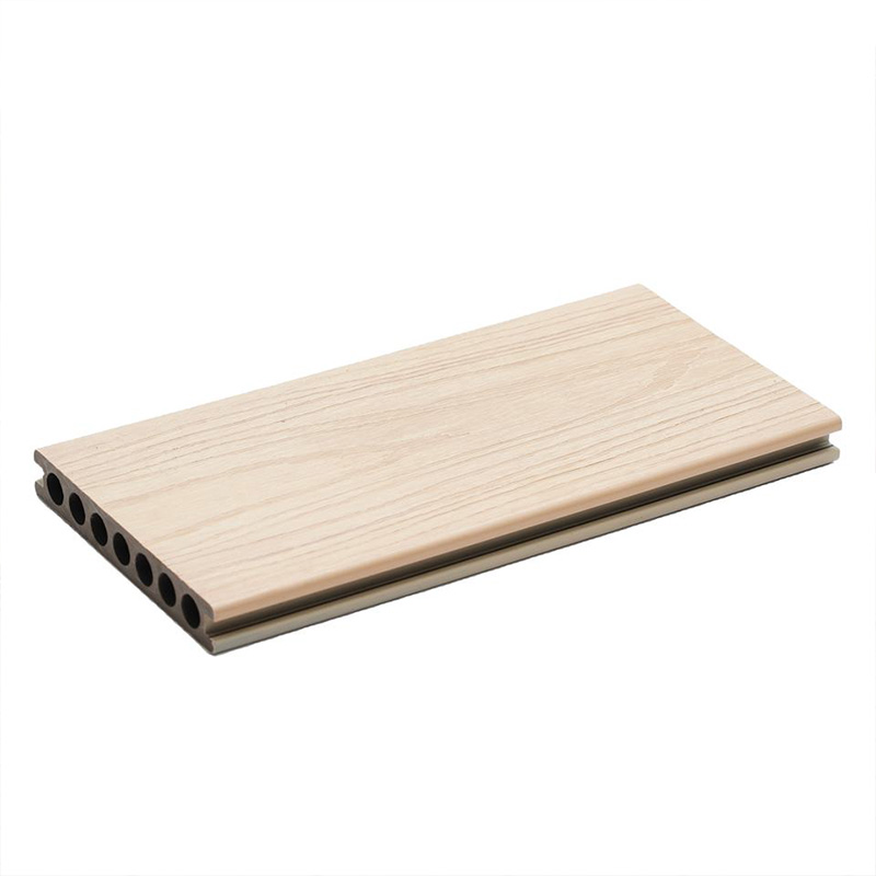 3D reliéfna drevená kompozitná drevená plastová podlaha je praktická